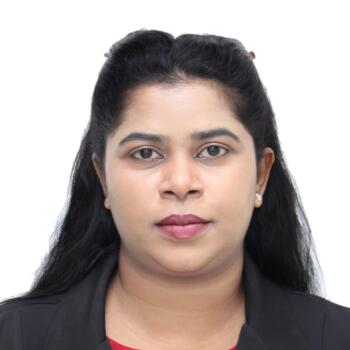 Babysitter in Dubai: Huda