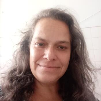 Babysitter in Praia Grande: Daniela