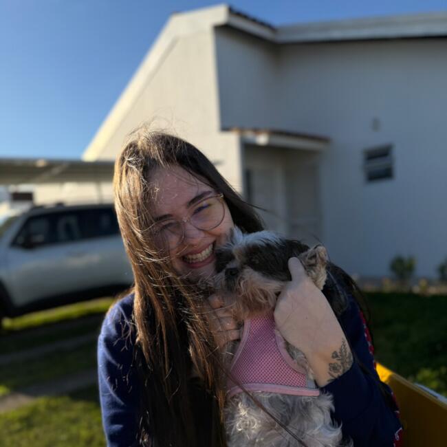 Babá em Pelotas: Lisandra