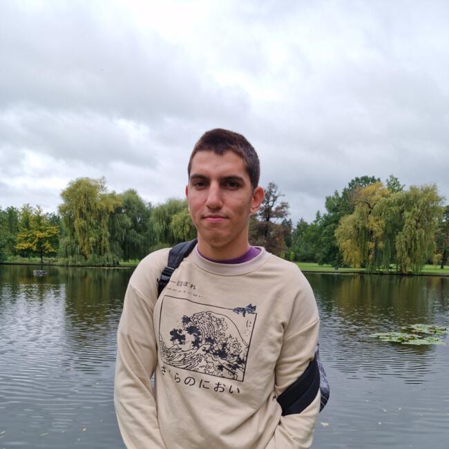 Babysitter in Shoham: אורי