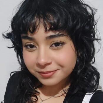 Babá em Nova Iguaçu: Camille
