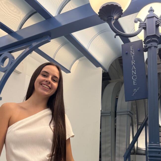 Babysitter in Alicante: SAMARA