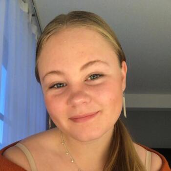 Babysitter in Rangiora: Simone