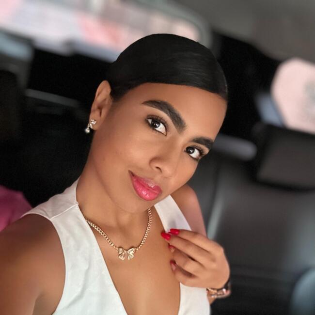 Canguro en Almería: Angie