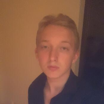 Babysitter in Norberg: Isac