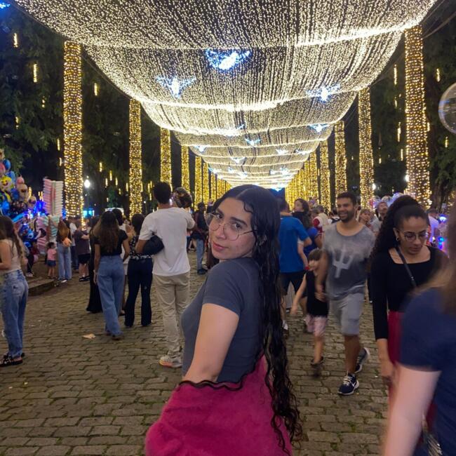 Babysitter in Belo Horizonte: Pampul