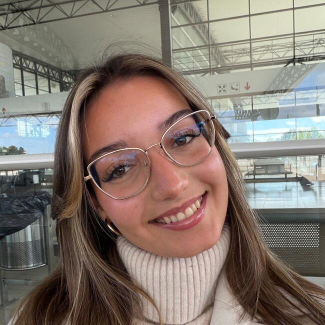 Babysitter em Seixal: Rita