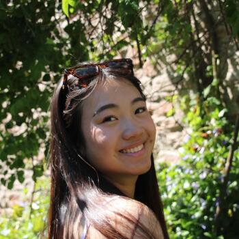 Babysitter in Singapore Island: Genevieve