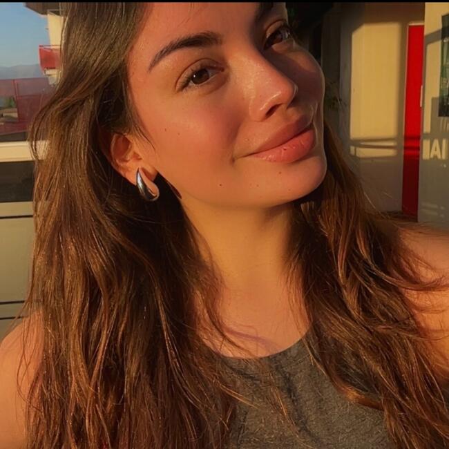 Babysitter in San Antonio: Abigail Rubio