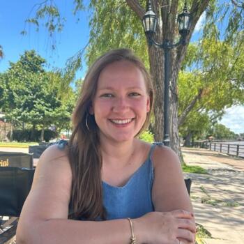 Babysitter in Curitiba: RAQUEL