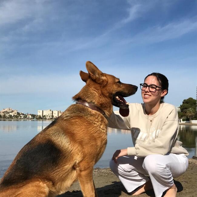Niñera en Cartagena: Laura