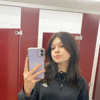 Babysitter in Headingley: Hayley