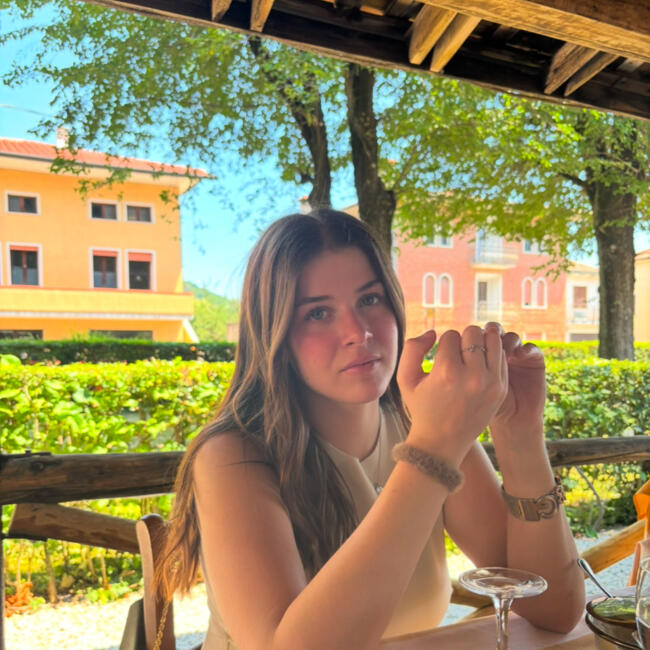 Babysitter in Florence: Elena