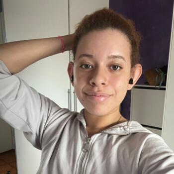 Babysitter Torrile: Ilari