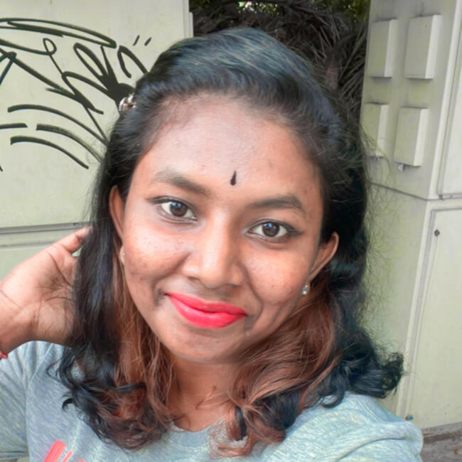 位于Singapore Island的临时保姆: Ni