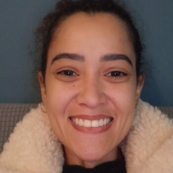 Babysitter in Marnes-la-Coquette: Giulia