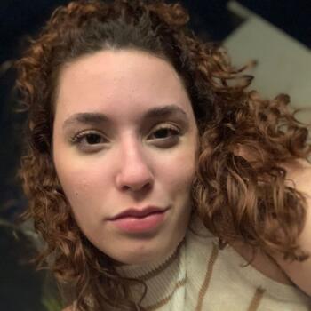 Babysitter Maringá: Ana Carolina