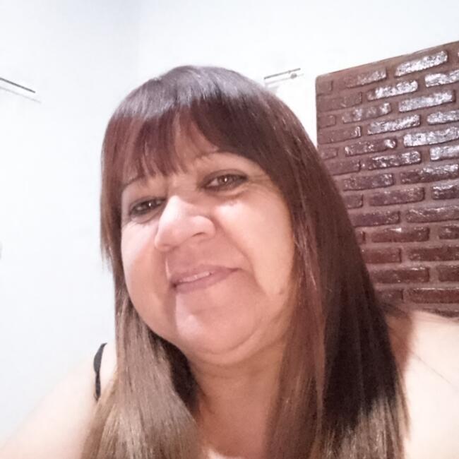 Babysitter in Berazategui: Cristina