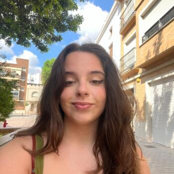 Canguro en Torrente: Paula