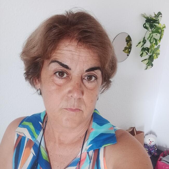 Babysitter in Yecla: Ángela