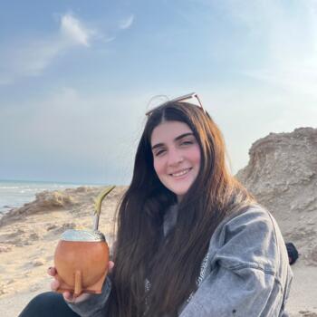 Niñera Mar del Plata: Camila