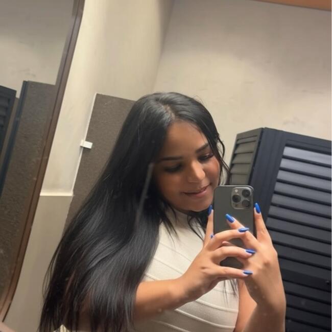 Babysitter in Goiânia: Marcella kristina