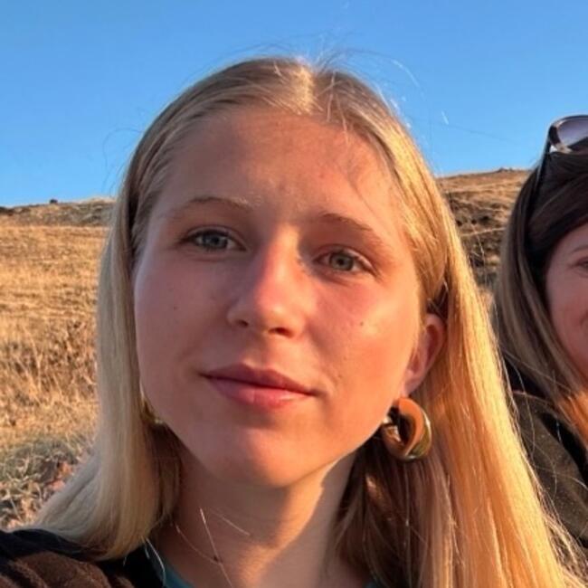 Babysitter in Löwen: Auren