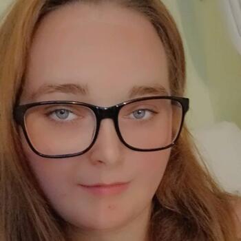 Babysitter in Bristol: Steph