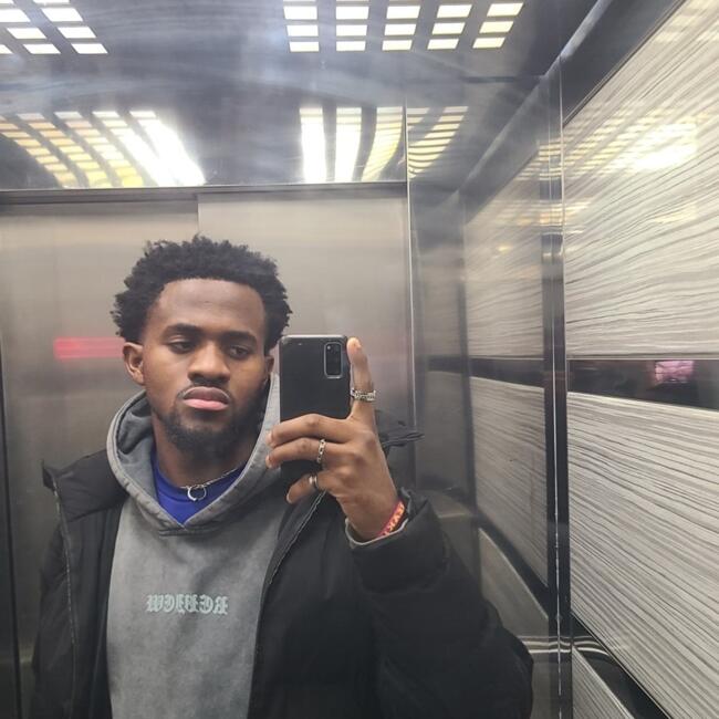 Babysitter in Istanbul: Damilola