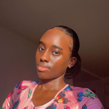 Babysitter Lachine: O'kayra