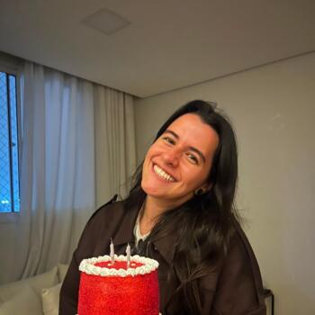 Babysitter in Curitiba: Paola