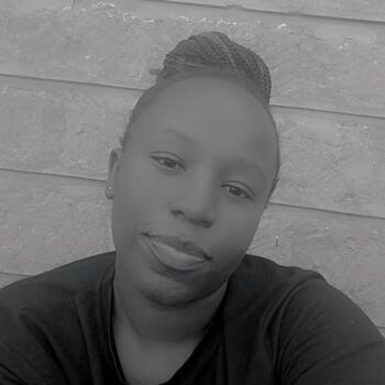 Babysitter Nairobi: Jeniffer