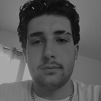 Babysitter in Bussac-Forêt: Ethan