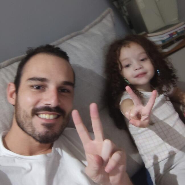 Babysitting job in Varginha: Randas