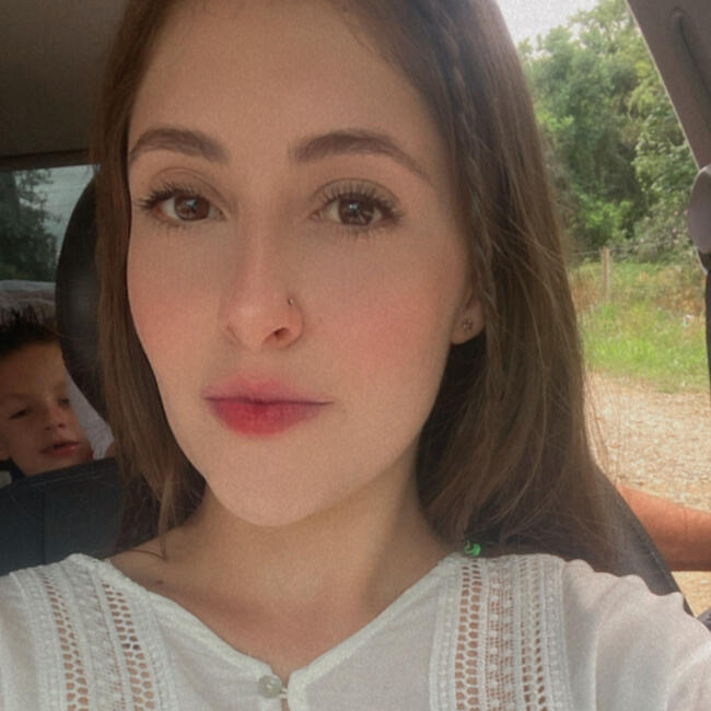 Babysitter in Pato Branco: Camila