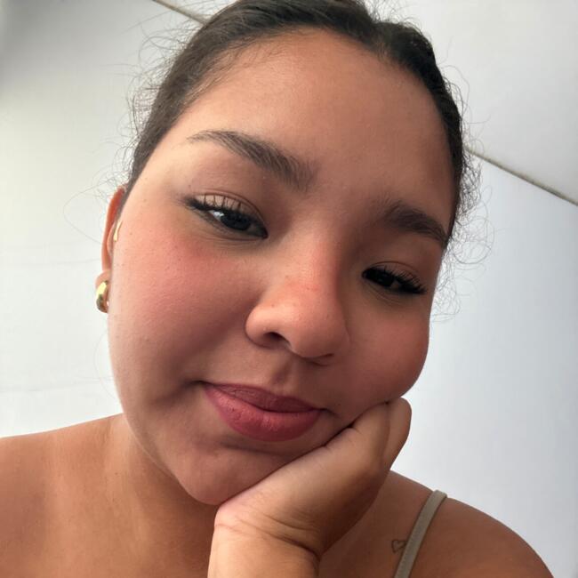 Babysitter in Lima: Valentina