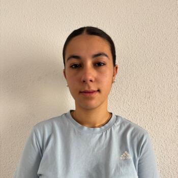 Babysitter in Zubia (Andalucía): Aicha