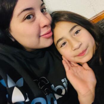 Babysitter in Los Cerrillos: Alyson