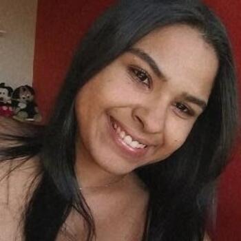 Babysitter in São Lourenço da Mata: Adrielly Lima