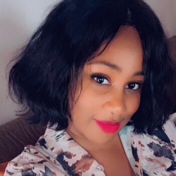 Δουλειά για babysitter στην περιοχή Λυών: δουλειά φύλαξης παιδιών Fatim