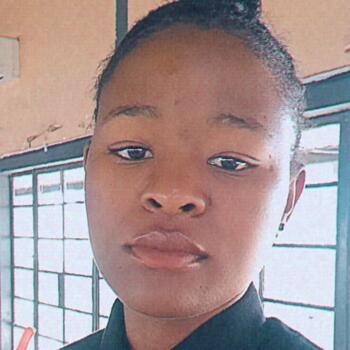 Babysitter Tsakane: Kwazinkosi