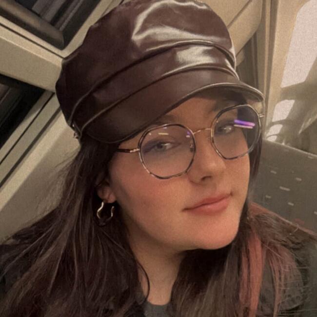 Babysitter in Beuvardes: Cloé