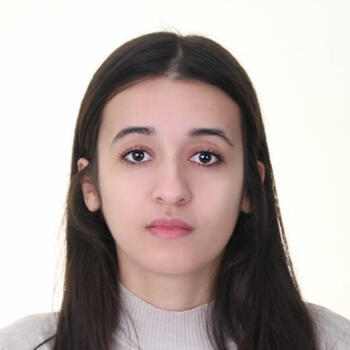 Babysitter in Ivry-sur-Seine: Djamila