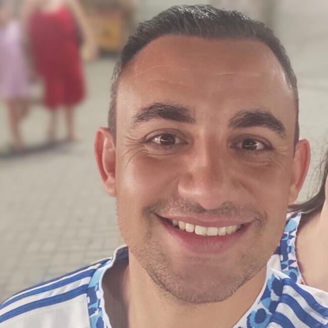 Emprego de babá em Conselheiro Lafaiete: Marcos Paulo