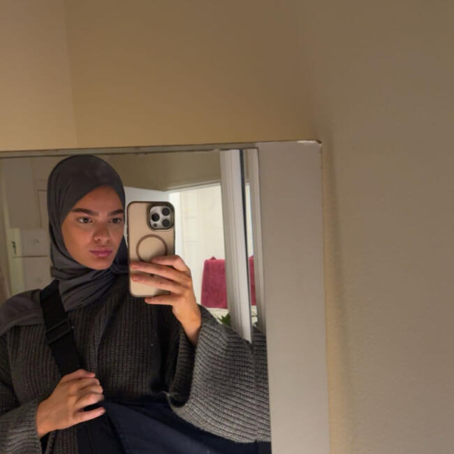 Babysitter in Issy-les-Moulineaux: Shana