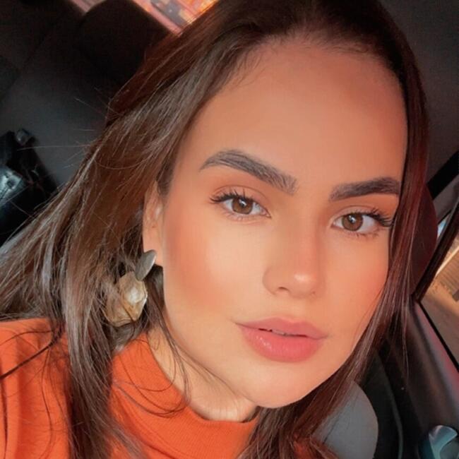 Babysitting job in Trindade: Larissa