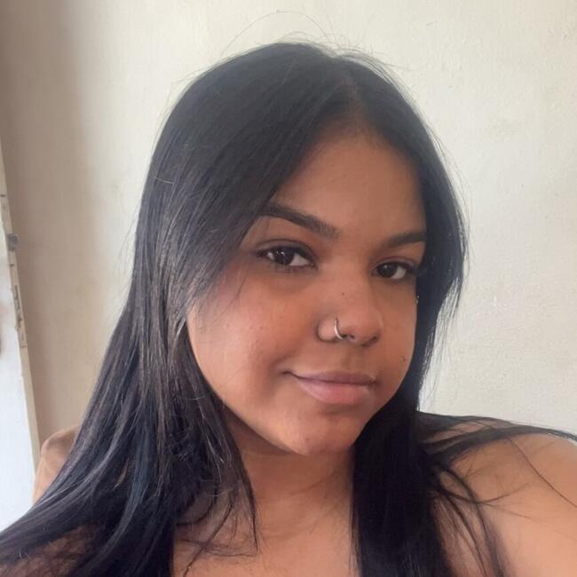 Babysitter in Colatina: Helen Gabriely