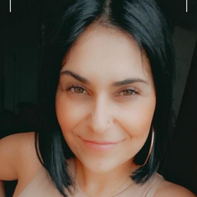 Babysitter em Nogueira da Regedoura: Patricia
