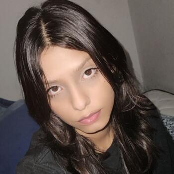 Babysitter in Natal: Sunamita