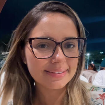 Babysitter Fortaleza: Deidiane